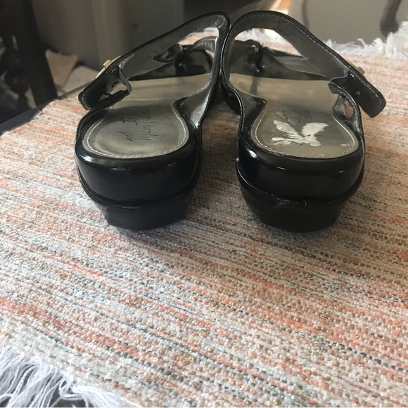 Marc Fisher Ladies’ Sandals - Picture 2 of 6